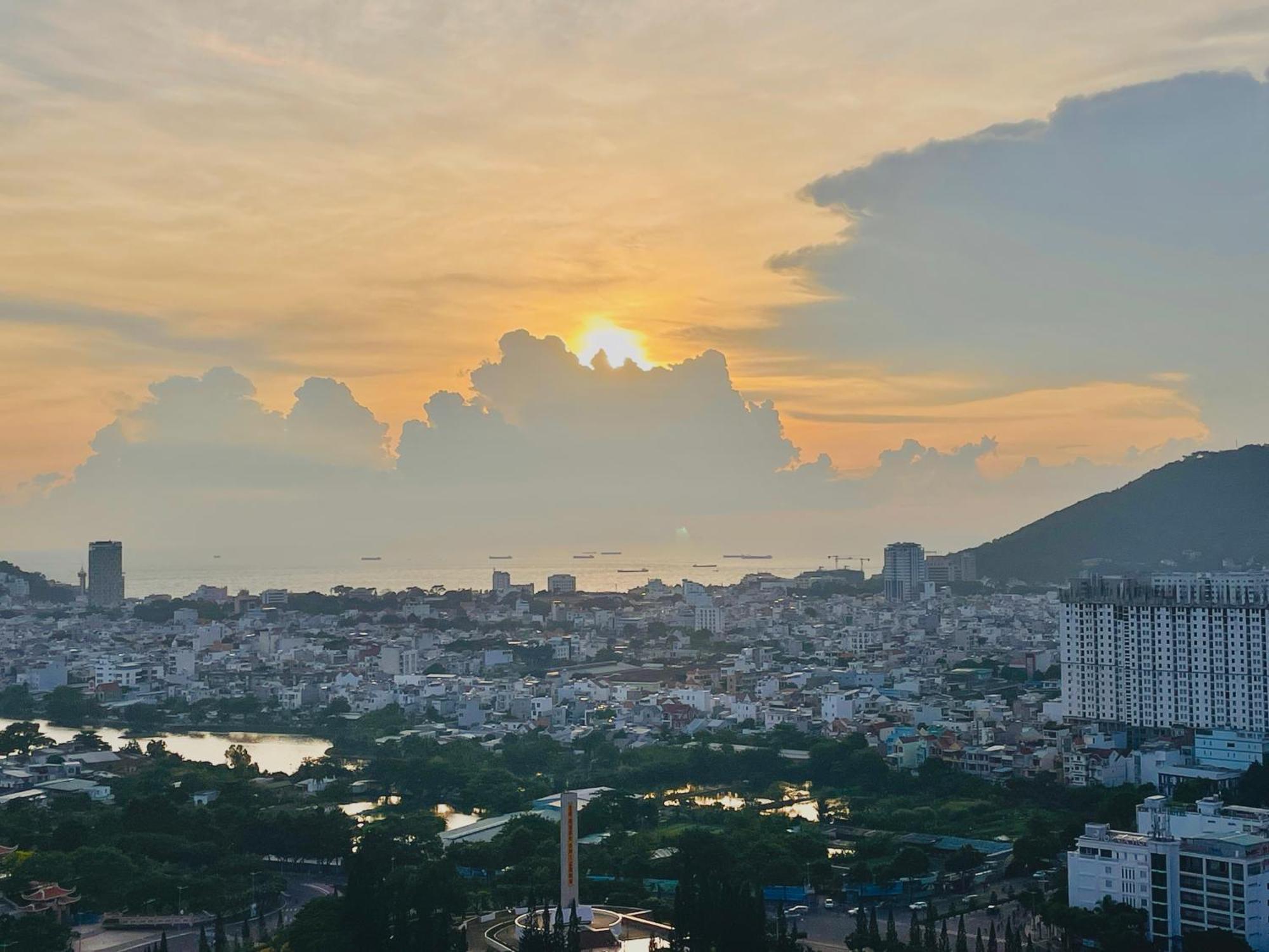 Lux Condotel - The Song Vung Tau Esterno foto